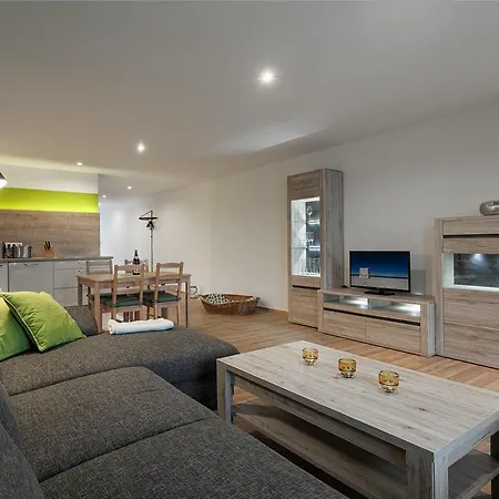 公寓 Haus Strandeck *